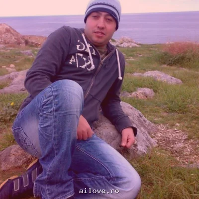 Addani, 19 ani