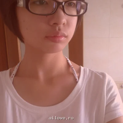 Adelairina, 29 ani