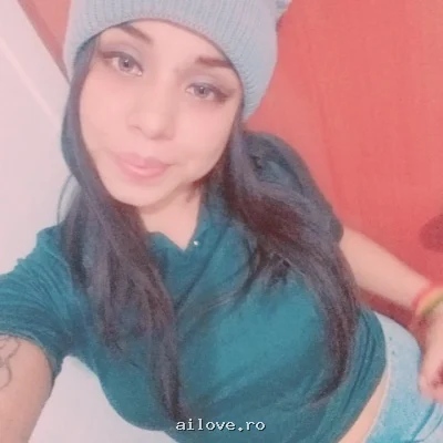 Alexaa19, 42 ani