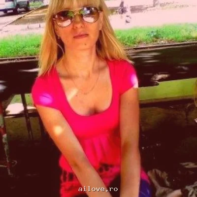 Amy_38, 19 ani