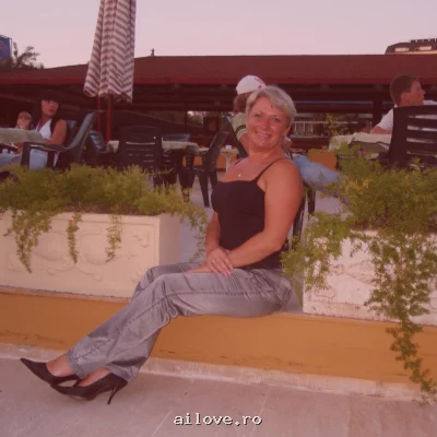 Catry, 42 ani