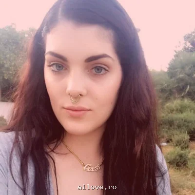 Cristinutsaioana, 34 ani