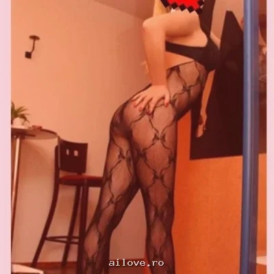 Deliaionita, 25 ani