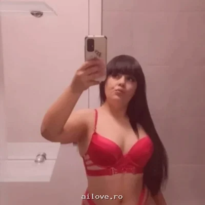 Ebony_samira, 33 ani