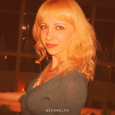Elisabetarares45, 21 ani