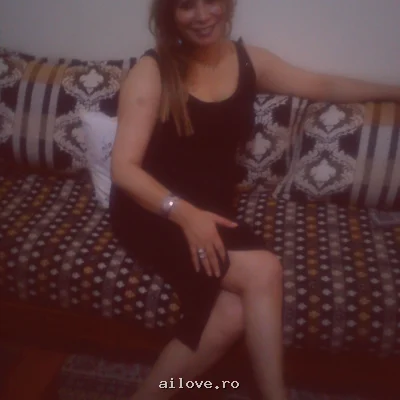 Elisal, 21 ani