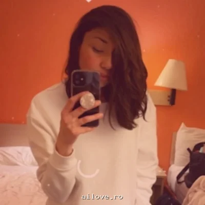 Emily80_4u, 26 ani