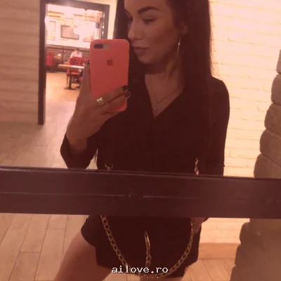 Greeneyesclassylady, 35 ani