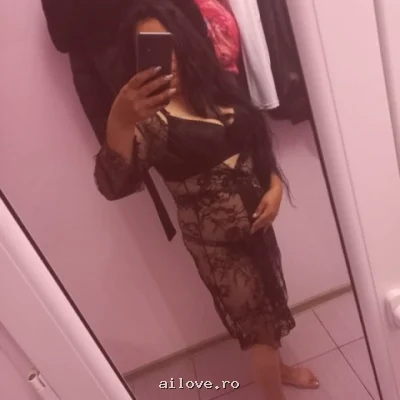 Irina83, 37 ani