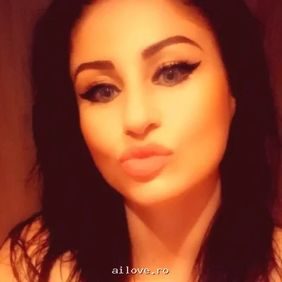 Kardelen, 35 ani