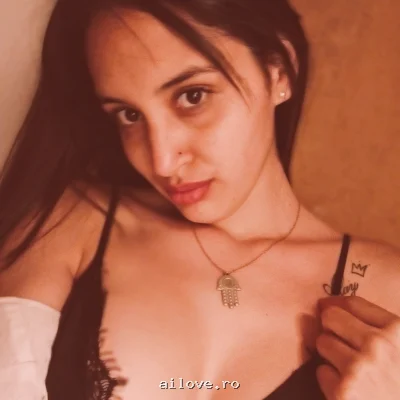 Karolin, 37 ani