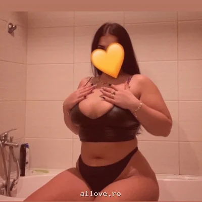 Lacryma, 44 ani