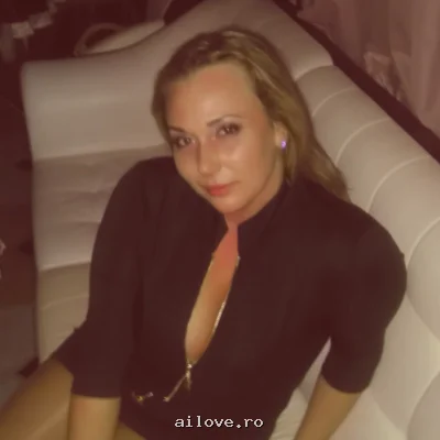 Lady2007, 30 ani