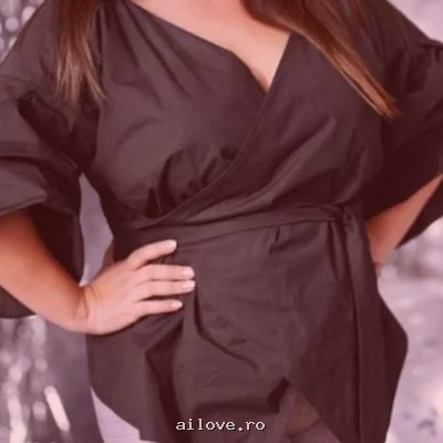 Larisalarisa, 35 ani
