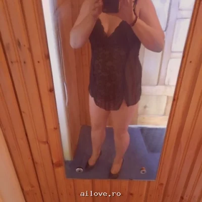 Laura82, 44 ani
