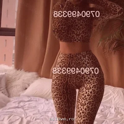 Liora, 36 ani