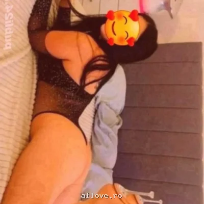 Mimi4555, 37 ani