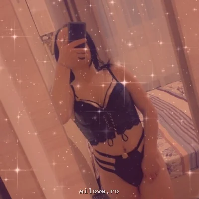 Morena10, 29 ani