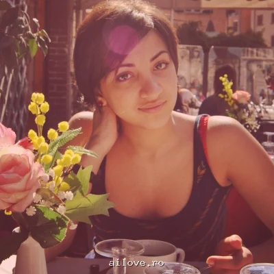 Nicole44, 31 ani