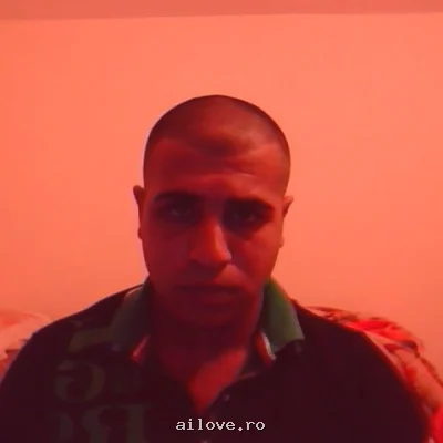 Nyicolae, 32 ani