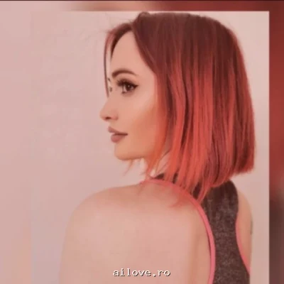 Reeva, 24 ani