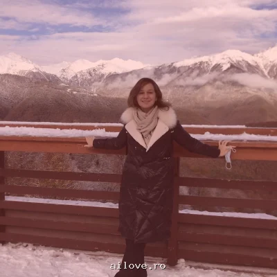 Roxyyc, 24 ani
