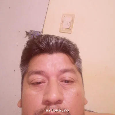 Samy30, 35 ani