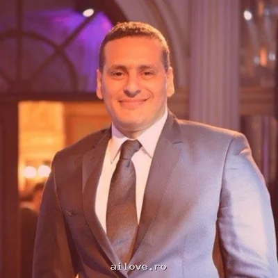 Sansix, 42 ani
