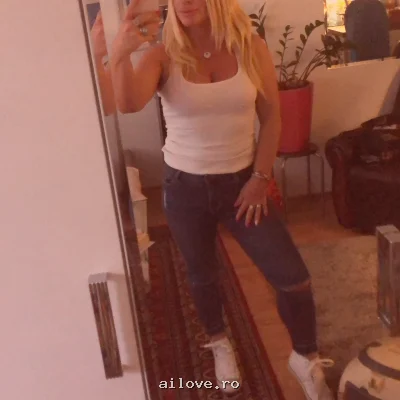Sweetjasmine57, 43 ani