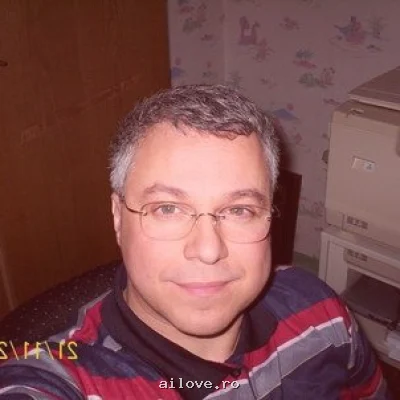 Terry, 42 ani