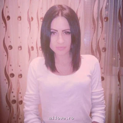 Tinike, 33 ani