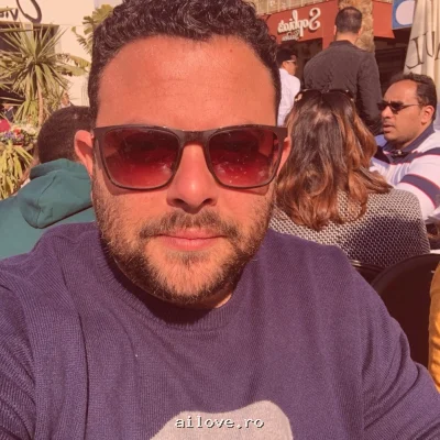 Vasiluigi, 31 ani